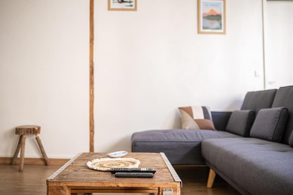 Le Charmant Hello Palois-T2-Wifi Apartment Pau Exterior photo